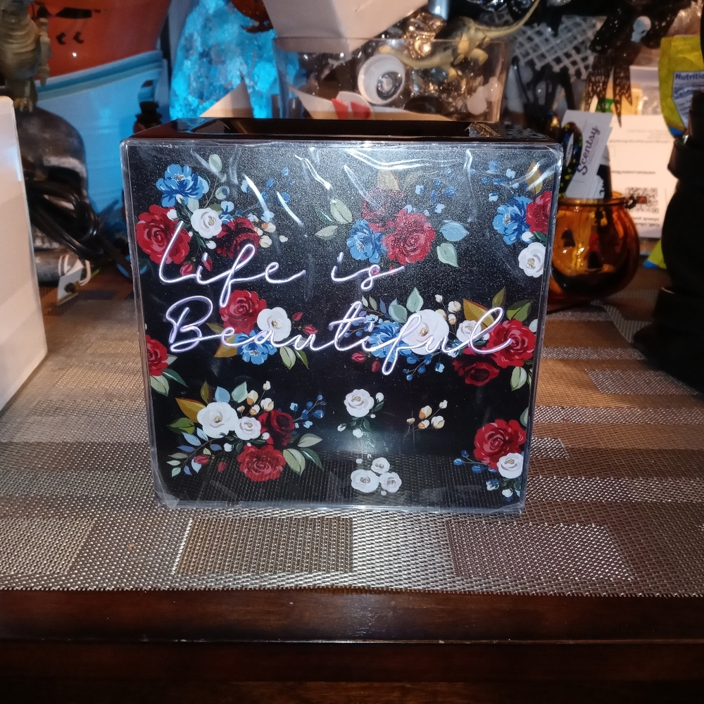 Scentsy life is beautiful warmer